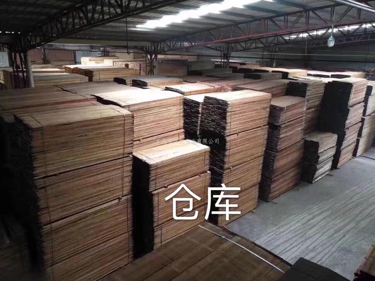 5.1雙發(fā)優(yōu)惠大酬賓活動(dòng)，趕緊來參加，有買有送，多買多送！